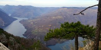 U SLICI I REČI: Banjska stena