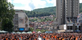 MATURANTSKI PLES Na užičkom trgu u petak u podne