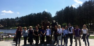 NOVINARI IZ BIH u poseti ZLATIBORU Obišli Krivu Reku i mlekaru NAŠA ZLATKA