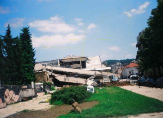 NATO bombardovanjem 8. maja 1999. godine potpuno uništena UŽIČKA POŠTA