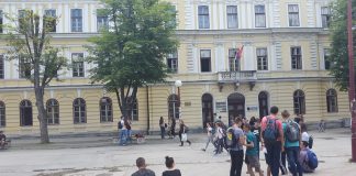 Za osnovce i srednjoškolce ČETIRI RASPUSTA u idućoj školskoj godini