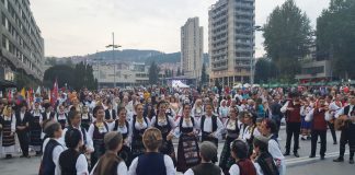LICIDERSKO SRCE Međunarodni dečiji festival folklora
