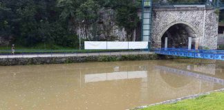 REKA ĐETINJA PREKRIVENA BELOM PENOM