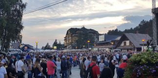 OPŠTINA ČAJETINA I TO ZLATIBOR Brojni nastupi ovog leta na Kraljevom trgu