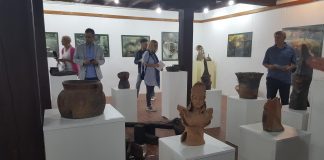 ZLAKUŠKA KERAMIKA Privlači pažnju još od 1900. godine