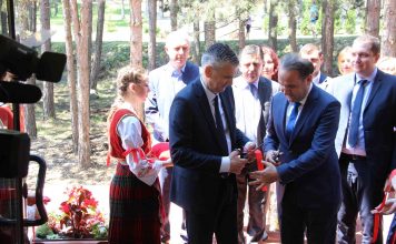 OTVOREN KULTURNI CENTAR NA ZLATIBORU