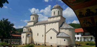 VELIKA GOSPOJINA Mnoge srpske crkve i manastiri slave ovaj praznik kao svoju slavu