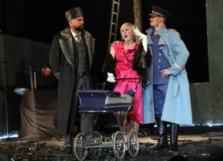 Sedme festivalske večeri „BLUE MOON“ SATIRIČNOG KAZALIŠTA KEREMPUH IZ ZAGREBA